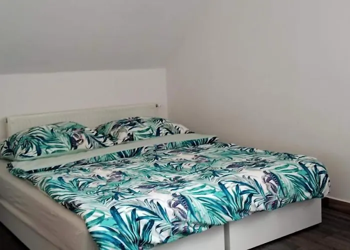 S&f בית אירוח *