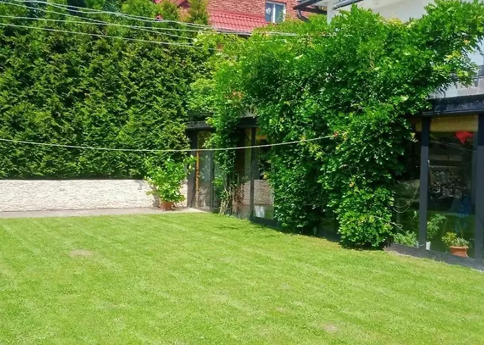 בית אירוח S&f Maniowy