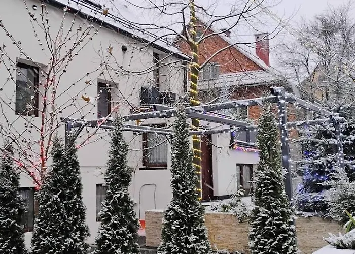 בית אירוח S&f Maniowy