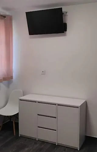 S&f בית אירוח Maniowy